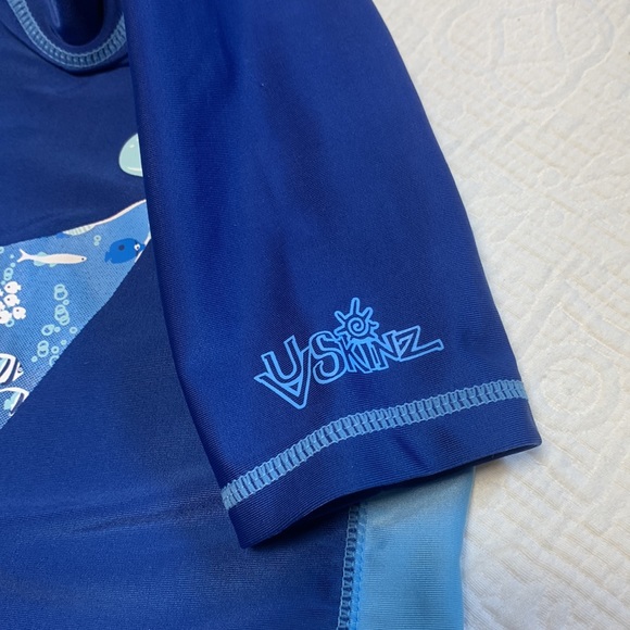 12-18m (4/$20) UV Skinz Submarine Rashguard Swim Top - Picture 7 of 12